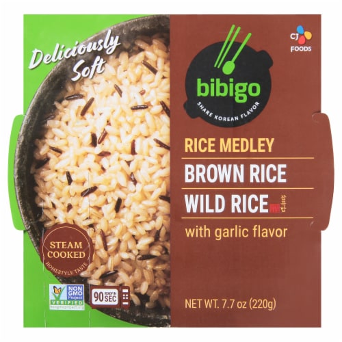 Bibigo Brown & Wild Rice with Galic Flavor Perspective: front