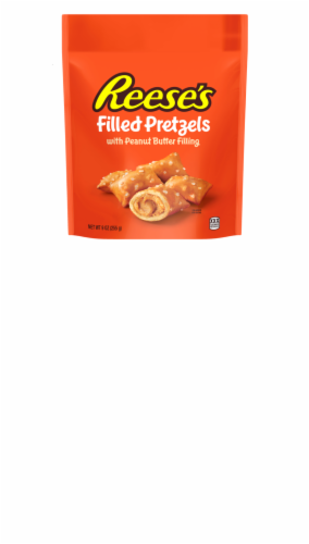 Reese's Filled Pretzels With Peanut Butter Filling Pouch Perspective: front