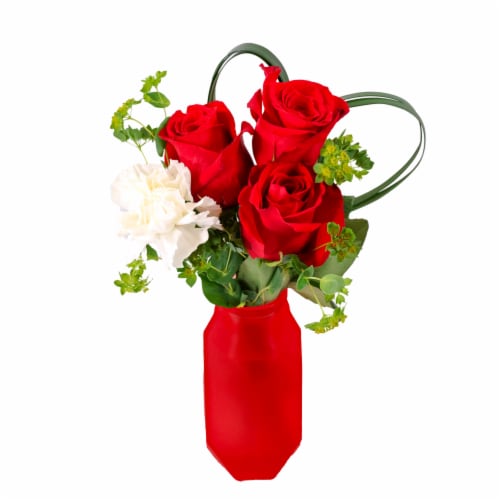 Passion Growers Valentine's Day Flirt Fresh Flower Arrangement with Bud Vase Perspective: front