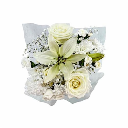 Mother's Day Amor Eterno Fresh Flower Bouquet Perspective: front