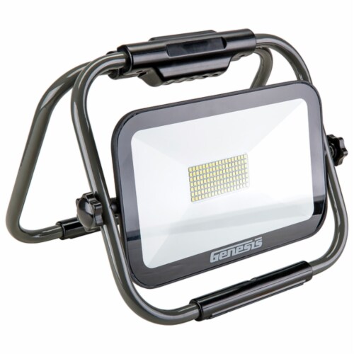 Genesis GWL1265F 6,500-Lumen Portable Foldable LED Work Light Perspective: front