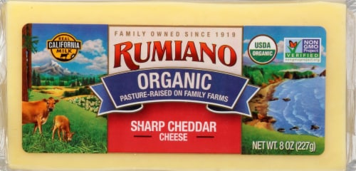 Rumiano Organic Sharp Cheddar Cheese Perspective: front