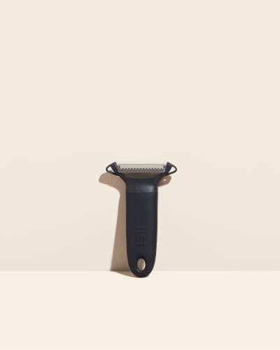 GIR Peeler Perspective: front