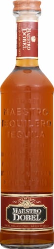Maestro Dobel Anejo Tequila Perspective: front
