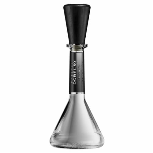 Maestro Dobel 50 Cristalino Extra Añejo Tequila Perspective: front