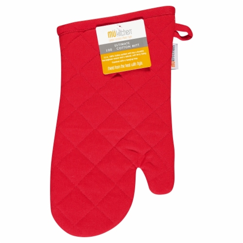 MUKitchen® Crimson Oven Mitt Perspective: front