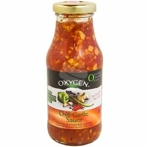 Oxygen Imports Chili Garlic Sauce Perspective: front