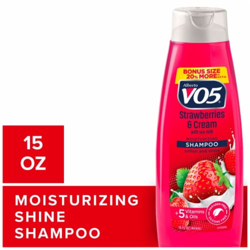 VO5® Strawberries & Cream Moisturizing Shampoo Perspective: front