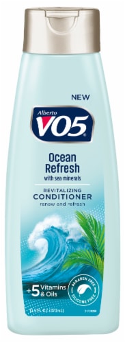 VO5 Herbal Escapes Ocean Refresh Moisturizing Conditioner Perspective: front