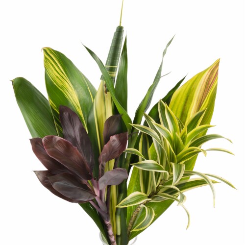 Rose Lily Combination Bouquet Perspective: front