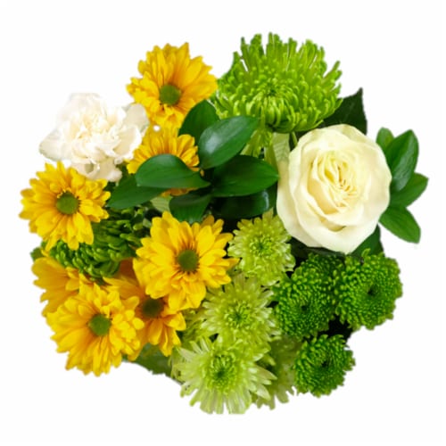 Lucky Me Fresh Flower Bouquet Perspective: front