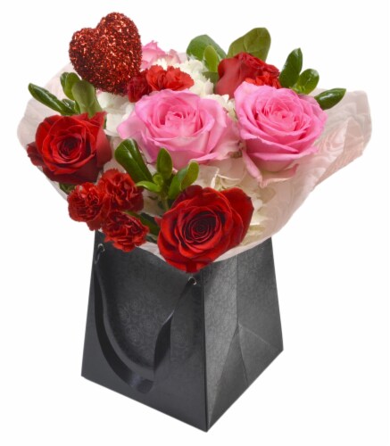 Valentine’s Day Rose Box Perspective: front