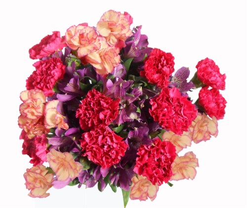 In Full Bloom Upscale Carnation Bouquet Perspective: front