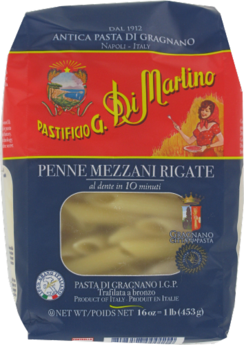 Di Martino Penne Mezzani Rigate Pasta Perspective: front