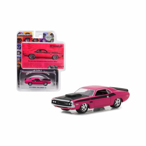 Greenlight 29943 1 isto 64 1970 Dodge Challenger The Only