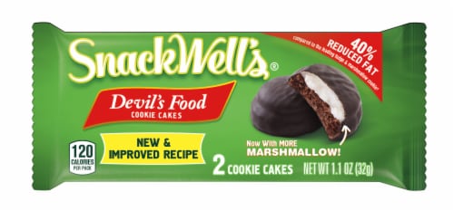 SnackWell's Devil's Food Cake Cookie Perspective: front