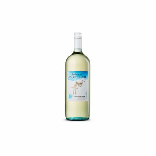 Yellow Tail Pure Bright Sauvignon Blanc Australia White Wine Perspective: front