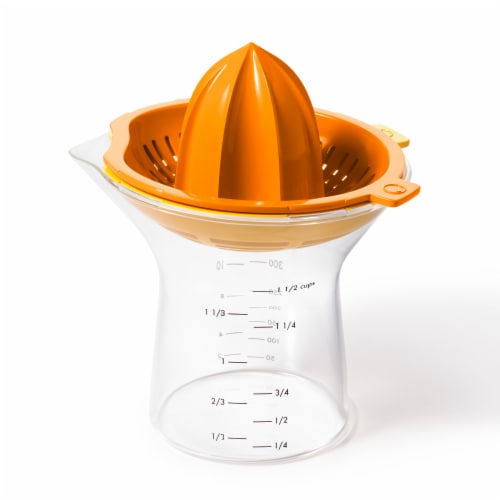 OXO Softworks 2-in-1 Citrus Juicer Perspective: front