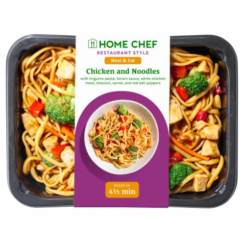 Home Chef Restaurant Style Heat And Eat Chicken and Noodles Perspective: front