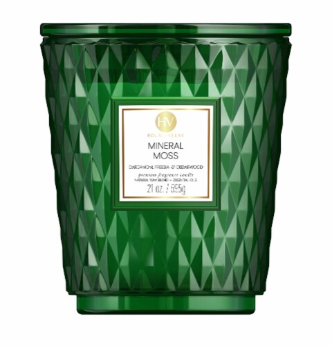 House of Velas Scented Jar Candle - Mineral Moss Perspective: front
