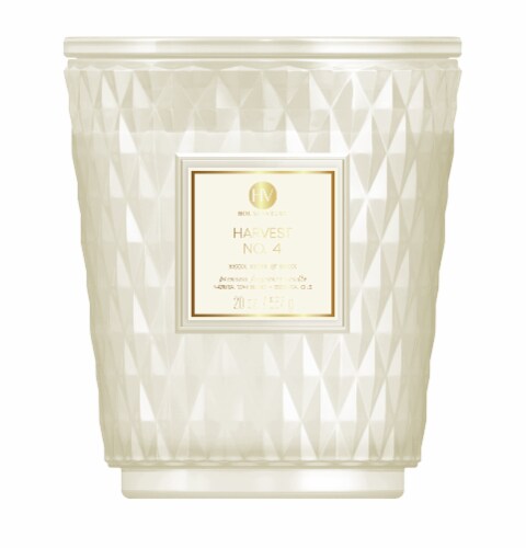 House of Velas Fall Jar Candle Vanilla Cardamom Perspective: front