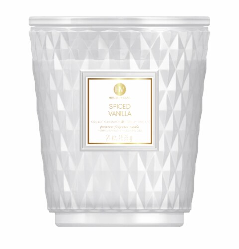 House of Velas Jar Candle - Spiced Vanilla Perspective: front