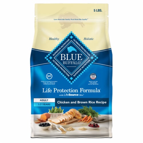 Blue Buffalo Life Protection Formula Natural Chicken and Brown Rice Adult Dry Dog Food Perspective: front