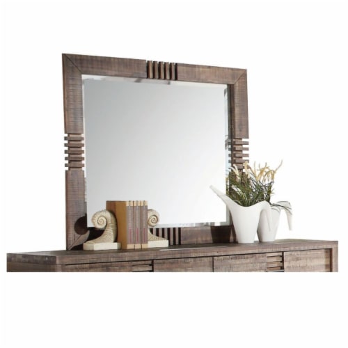 Mirror Perspective: front