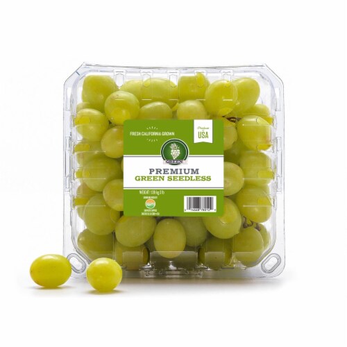 Green Seedless Grapes Perspective: front