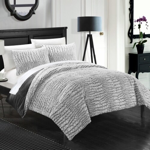 Alligator 3 Piece Comforter Set Faux Fur Micro Mink Alligator Skin Bedding Grey Queen Perspective: front