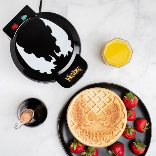 Uncanny Brands Marvel Venom Waffle Maker Perspective: front