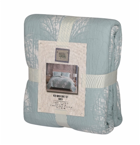 Denim Trading Post Needle & Pine Acid Wash Quilt Set - 3 Piece - Ice Blue Perspective: front
