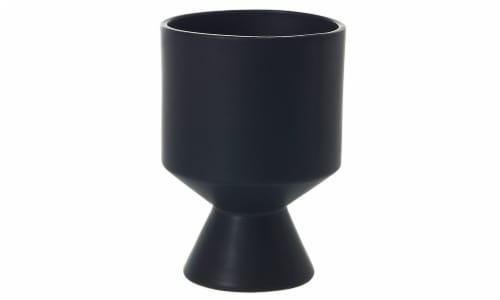 Kennicott De Vil Pot - Black Perspective: front
