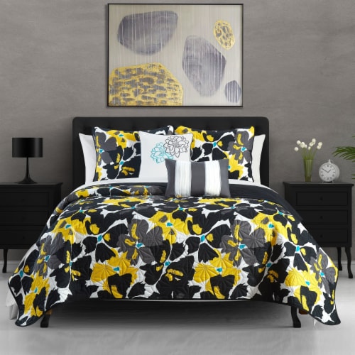 Aster 5 Piece Quilt Set Contemporary Floral Design Bedding Black King Perspective: front