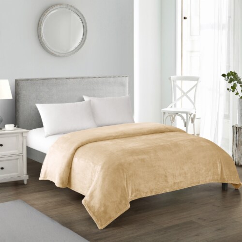 Savaya  1 Piece Blanket Ultra Soft Fleece Microplush camel twin Perspective: front