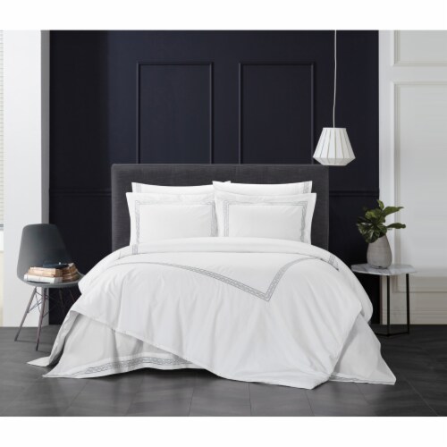 White Hotel Collection Bedding