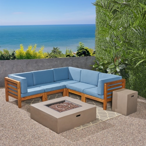 L shaped store outdoor dining set
