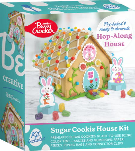 Betty Crocker Hop Along Sugar Cookie House Baking Kit Perspective: front