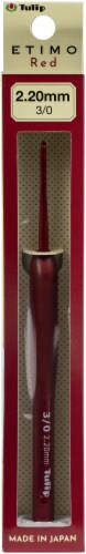 Tulip Etimo Red Crochet Hook W/ Cushion Grip-Size 3/2.20mm Perspective: front