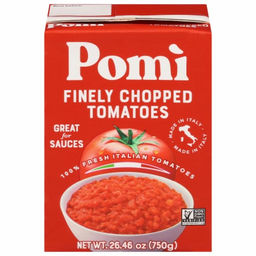 Pomi Finely Chopped Tomatoes Perspective: front