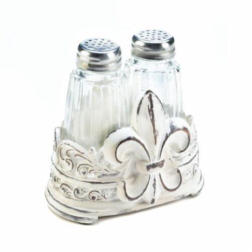 Fleur-De-Lis Shaker Set Perspective: front