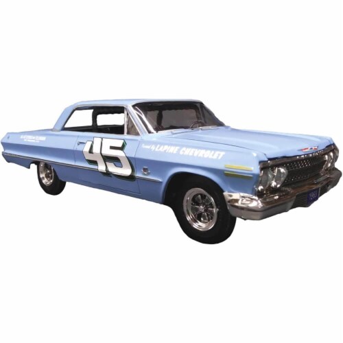 AMT AMT1149M Skill 2 Model Kit 1963 Chevrolet Impala SS Hardtop 4