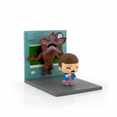 Stranger Things Eleven Vs. Demogorgon Exclusive Diorama | SuperEmoFriends Design Perspective: front
