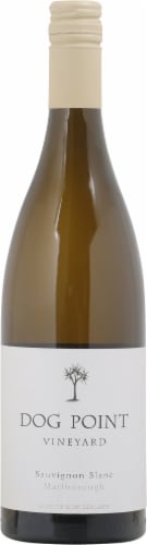 Dog Point Vineyard Sauvignon Blanc White Wine Perspective: front