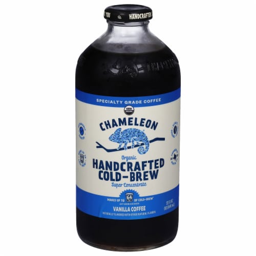 Chameleon® Organic Cold Brew Concentrate Vanilla Coffee Perspective: front