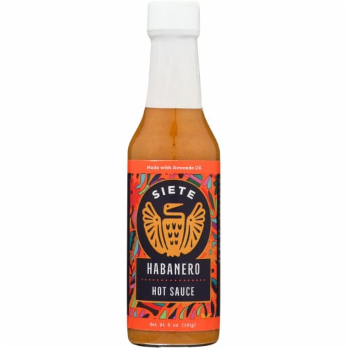 Siete Habanero Hot Sauce Perspective: front