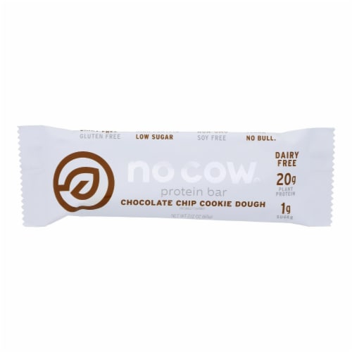 No Cow® Chocolate Chip Cookie Dough Protein Bar Perspective: front