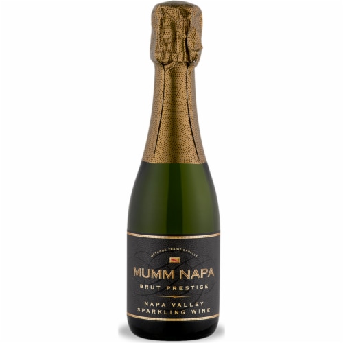 Mumm Napa Brut Prestige Champagne California Sparkling Wine Perspective: front