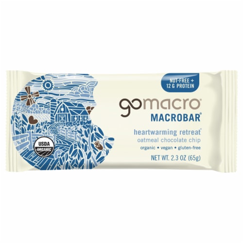 GoMacro® Oatmeal Chocolate Chip Nutrition Bars Perspective: front
