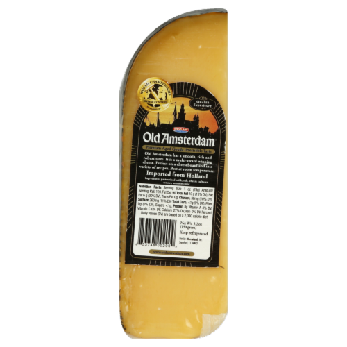 Old Amsterdam Aged Gouda Wedge Perspective: front
